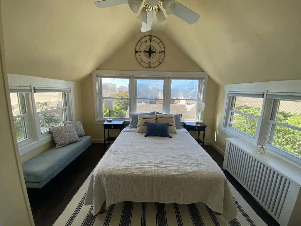 Master Bedroom with queen bed and vaulted ceiling